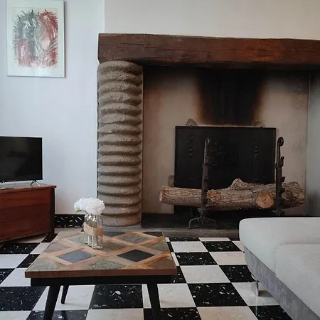 L'hotel Particulier, 120m2, Hypercentre, Wifi / Conciergeriedamecarcas Каркассон