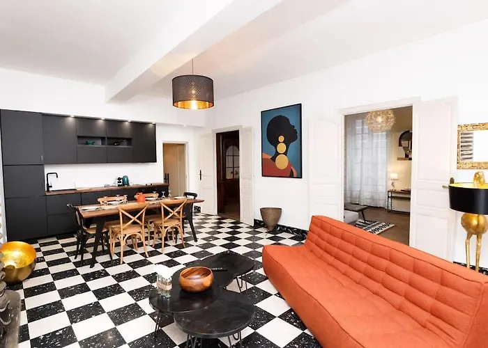 L'hotel Particulier, 120m2, Hypercentre, Wifi / Conciergeriedamecarcas 公寓 卡尔卡松